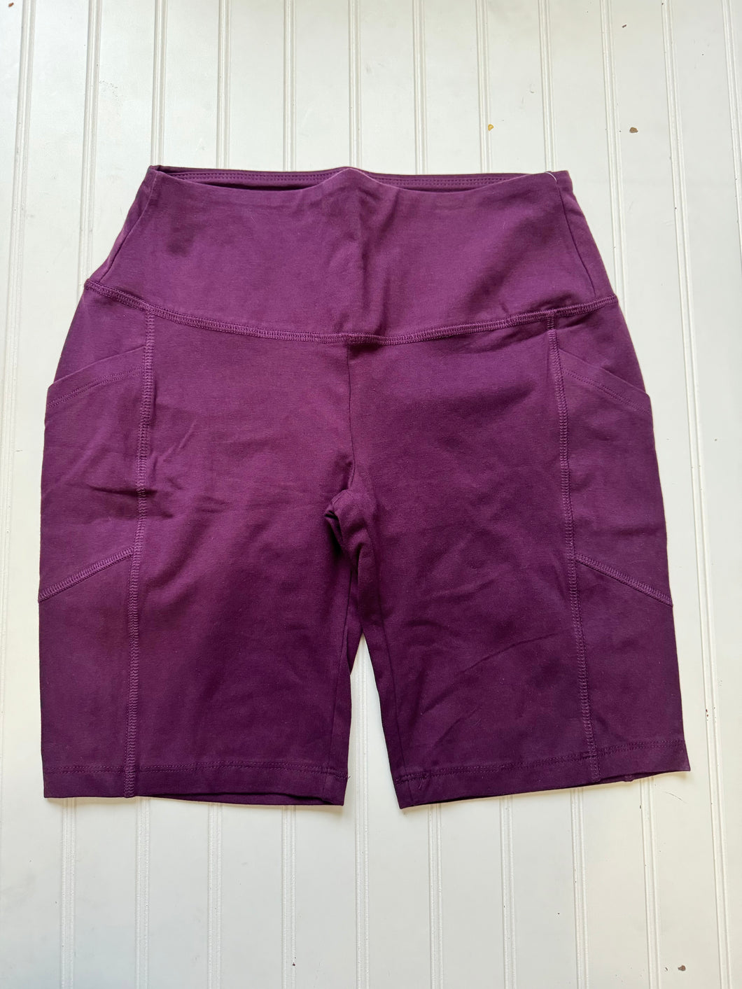 Biker Shorts w/ Pocket