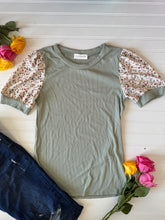 Load image into Gallery viewer, Sage Floral Sleeve
