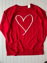 Red Heart Pull-Over